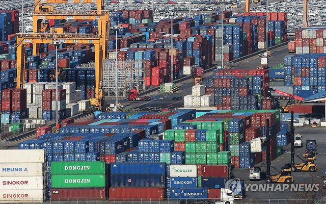 평택항 컨테이너