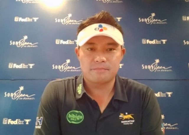 화상 인터뷰하는 이승택