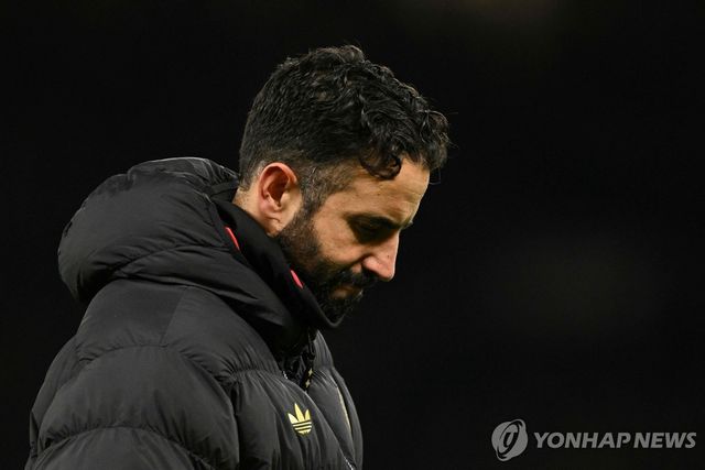 후벵 아모링 전 맨유 감독