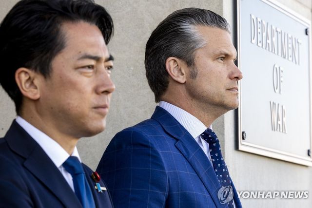 미국 워싱턴DC에서 만난 미일 국방장관