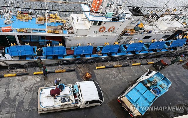 강릉 주문진항 어선