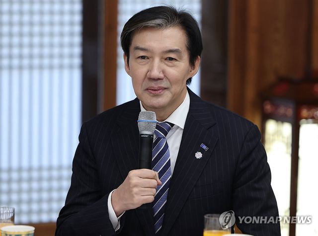 발언하는 조국혁신당 조국 대표