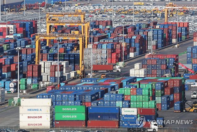 한국 경제, 작년 성장률 1% 넘었나