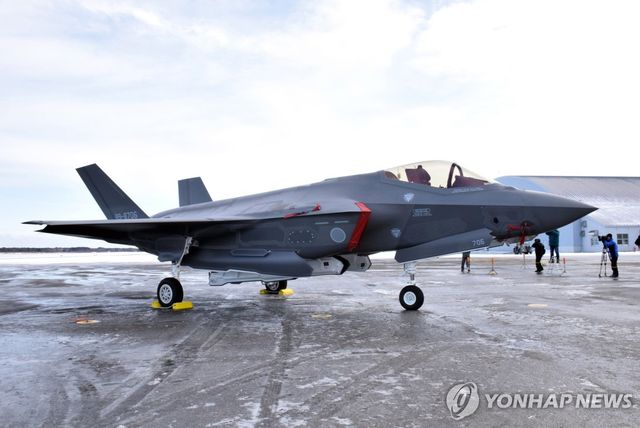 일본 항공자위대 F-35A 전투기
