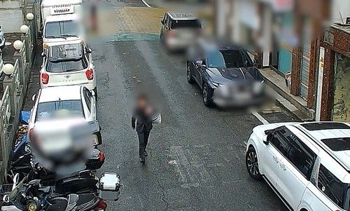 범행 후 정장으로 환복한 피의자