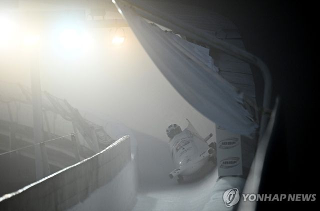 2인승 김진수 팀의 질주