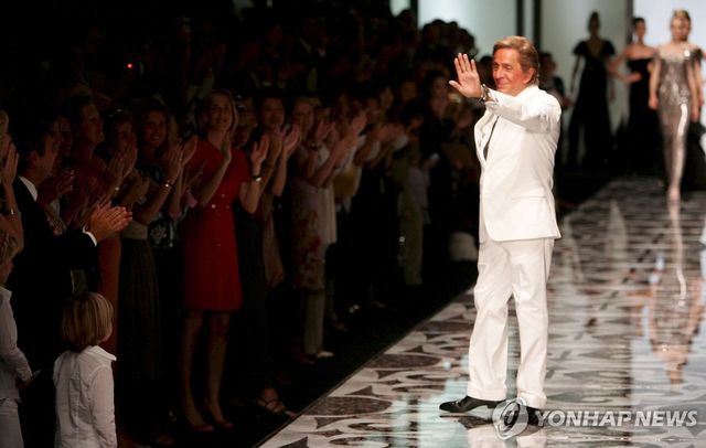 이탈리아 패션 디자이너 발렌티노 별세