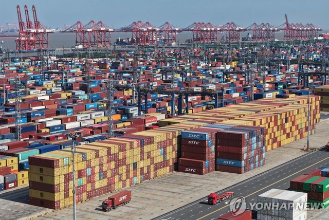 중국 상하이 항구