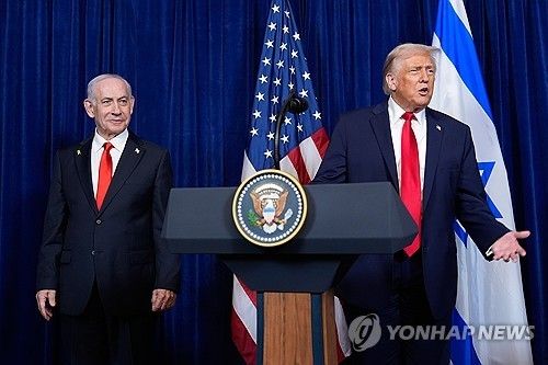 작년 12월말 네타냐후 만난 트럼프 