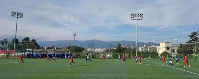 강릉에서 열리고 있는 동계 스토브리그