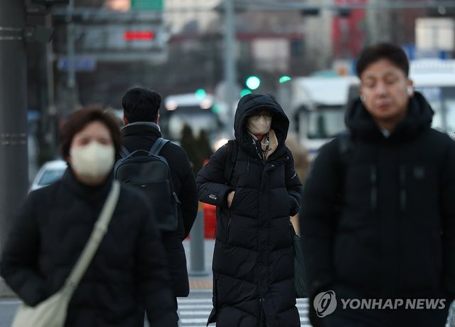 '새해 첫 출근합니다'