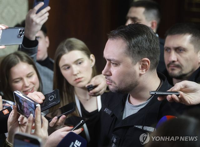 부다노우 정보총국장