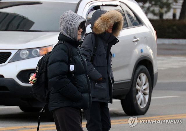 '한파에 꽁꽁 싸매고'