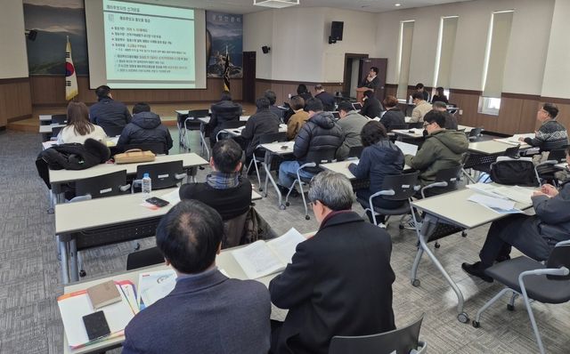 제9회 전국동시지방선거 경남도지사·교육감 선거 예비후보자 등록 설명회