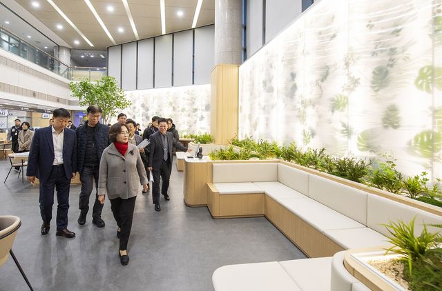 용산구 종합행정타운 민원실