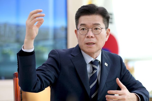 20일 연합뉴스와 인터뷰하는 정원오 서울 성동구청장