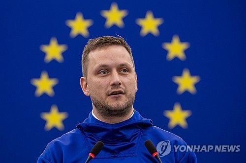 유럽의회 찾은 그린란드 총리