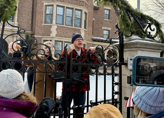 시위대 격려하는 월즈 주지사