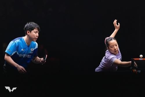 작년 WTT 파이널스 홍콩 혼합복식에 임종훈(왼쪽)과 나선 신유빈 