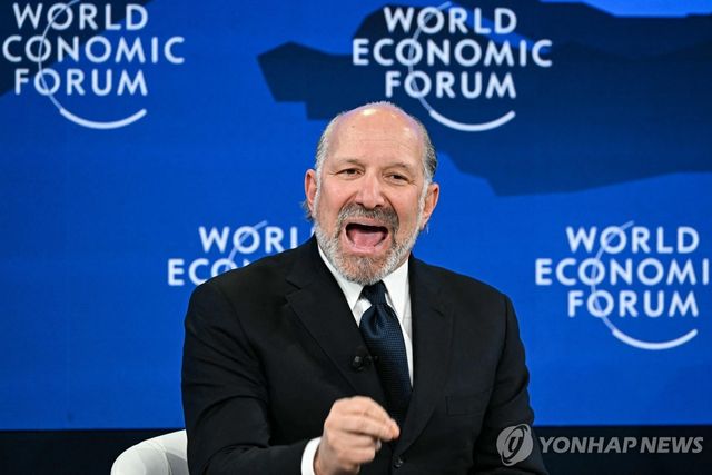 다보스 포럼 찾은 러트닉 미 상무장관 [AFP=연합뉴스. 재판매 및 DB 금지]