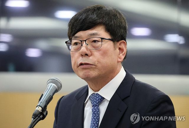 지난해 국감장서 답변하는 박선순 다원시스 대표