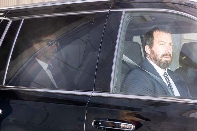 작년 4월 미국 연방법원 건물을 빠져나가는 마크 저커버그 메타 CEO 탑승 차량 