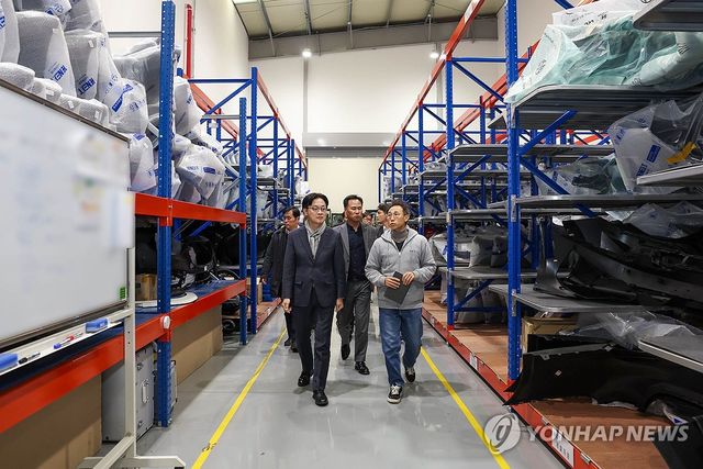 김정관 산업통상부 장관, 리팩토리 군산 현장방문