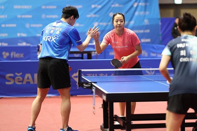 탁구 종합선수권 혼합복식에 나선 임종훈(왼쪽)과 신유빈