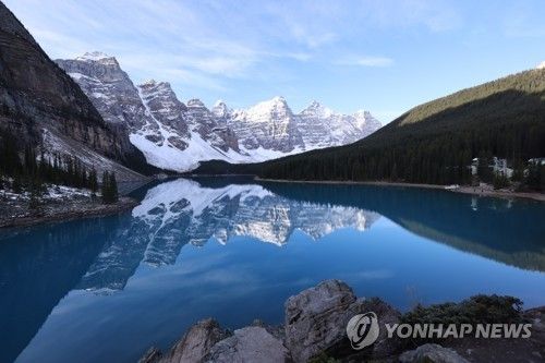 캐나다 벤프 국립공원 모레인 호수