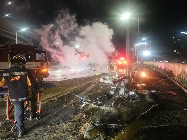 월드컵대교 사고 현장