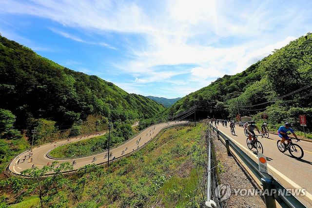 한계에 도전하는 자전거 동호인들