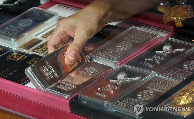 온스당 100달러 돌파한 국제 은값