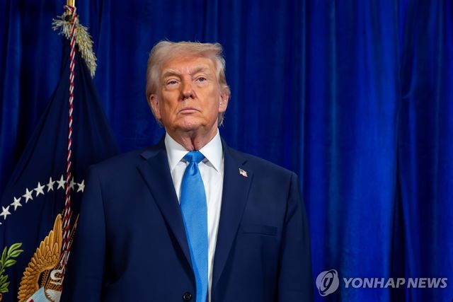 3일 기자회견 하는 트럼프 대통령