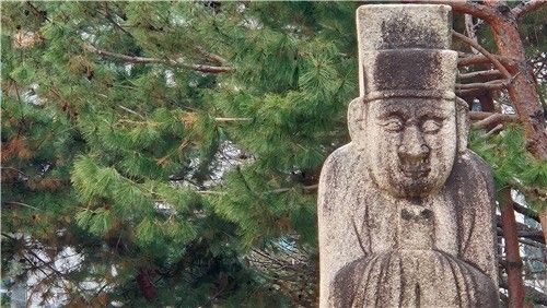 선릉 성종릉의 문석인 [촬영 김정선] 2025.12