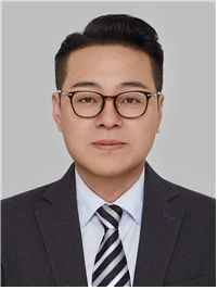 정용복 제주언론학회장