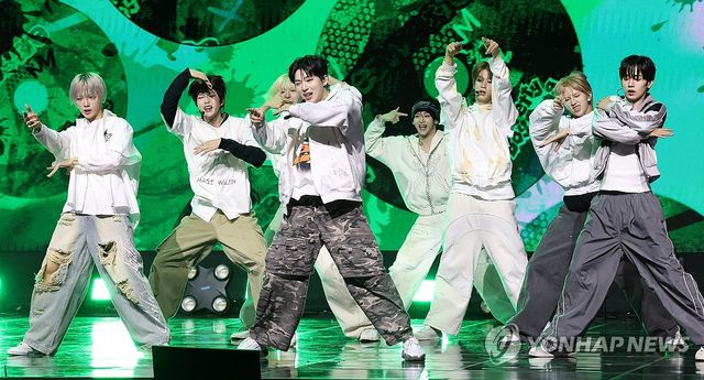 아이덴티티 두번째 유닛 예스위아