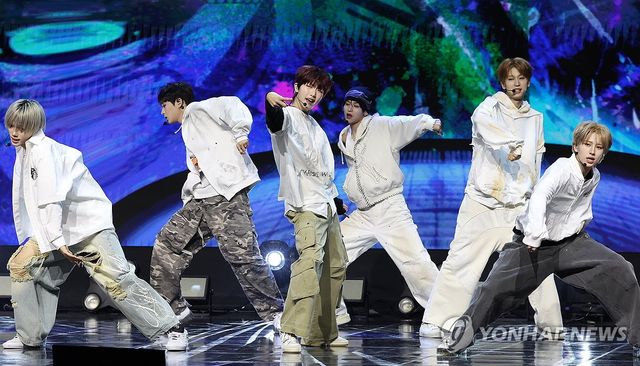 아이덴티티 유닛 예스위아