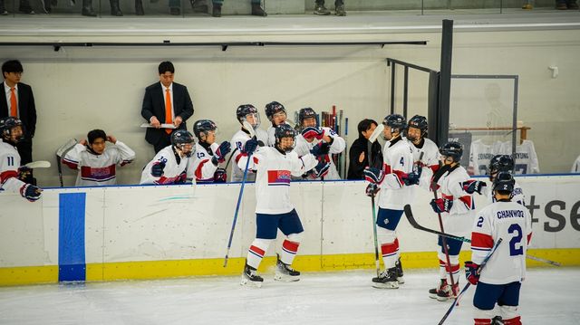 크로아티아전에서 대승한 한국 20세 이하 아이스하키