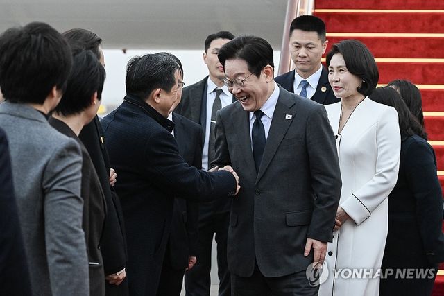 이재명 대통령, 상하이 도착