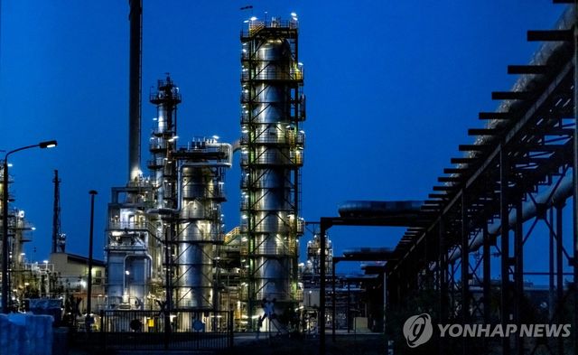석유 정유 시설. 자료사진입니다. 