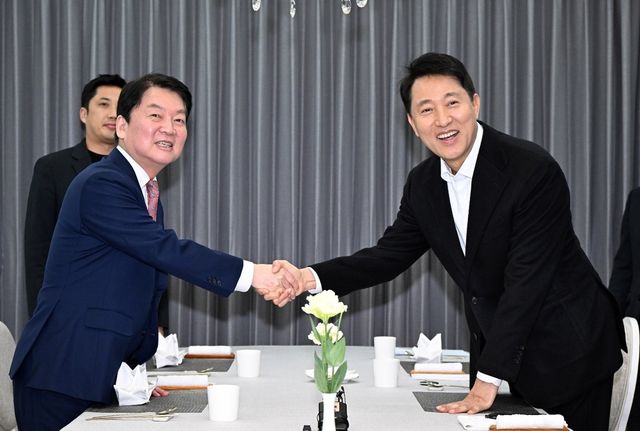 국민의힘 안철수 의원과 오세훈 서울시장