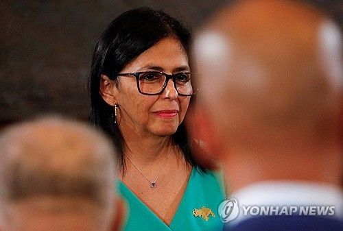 베네수엘라 임시 대통령 취임한 델시 로드리게스