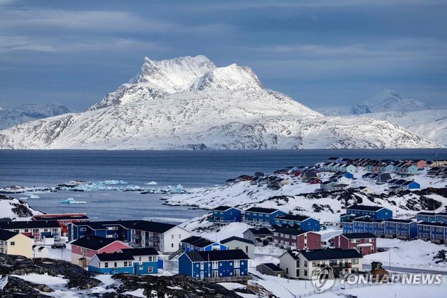 그린란드 수도 누크와 세르미치아크산