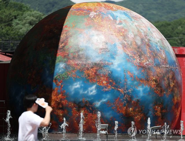 '올여름 얼마나 뜨거울까'