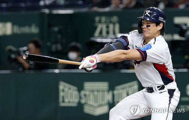 '선취 2타점 적시타' 송성문의 물오른 타격감