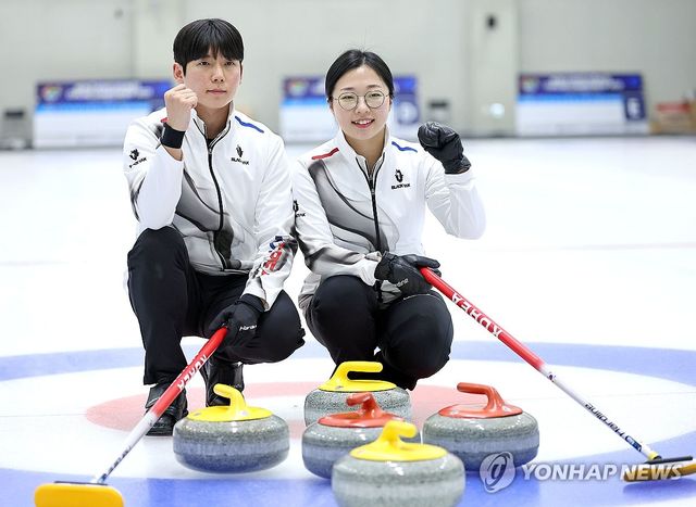 올림픽 선전 다짐하는 컬링 김선영-정영석