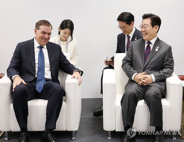 이재명 대통령, 아마존웹서비스 CEO 접견