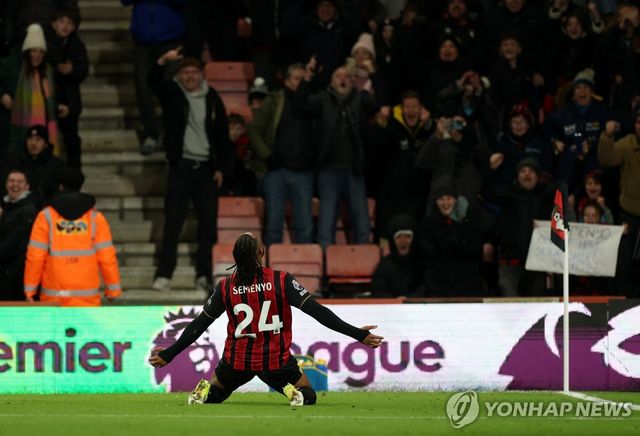 후반 추가시간 결승골을 넣고 포효하는 앙투안 세메뇨
