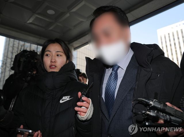 김병기 공천헌금 의혹 관련 서울청 공공범죄수사대 출석하는 전직 동작구의원