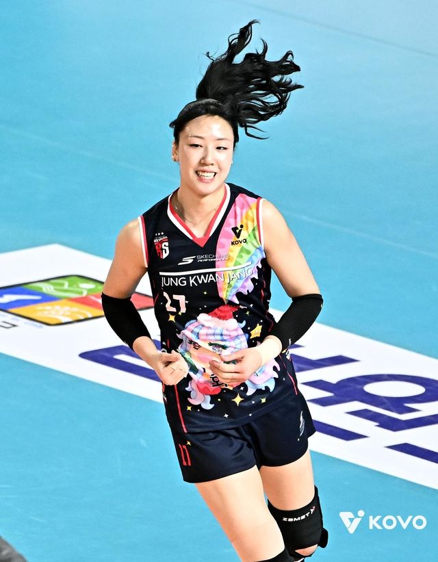 정관장의 미들 블로커 정호영